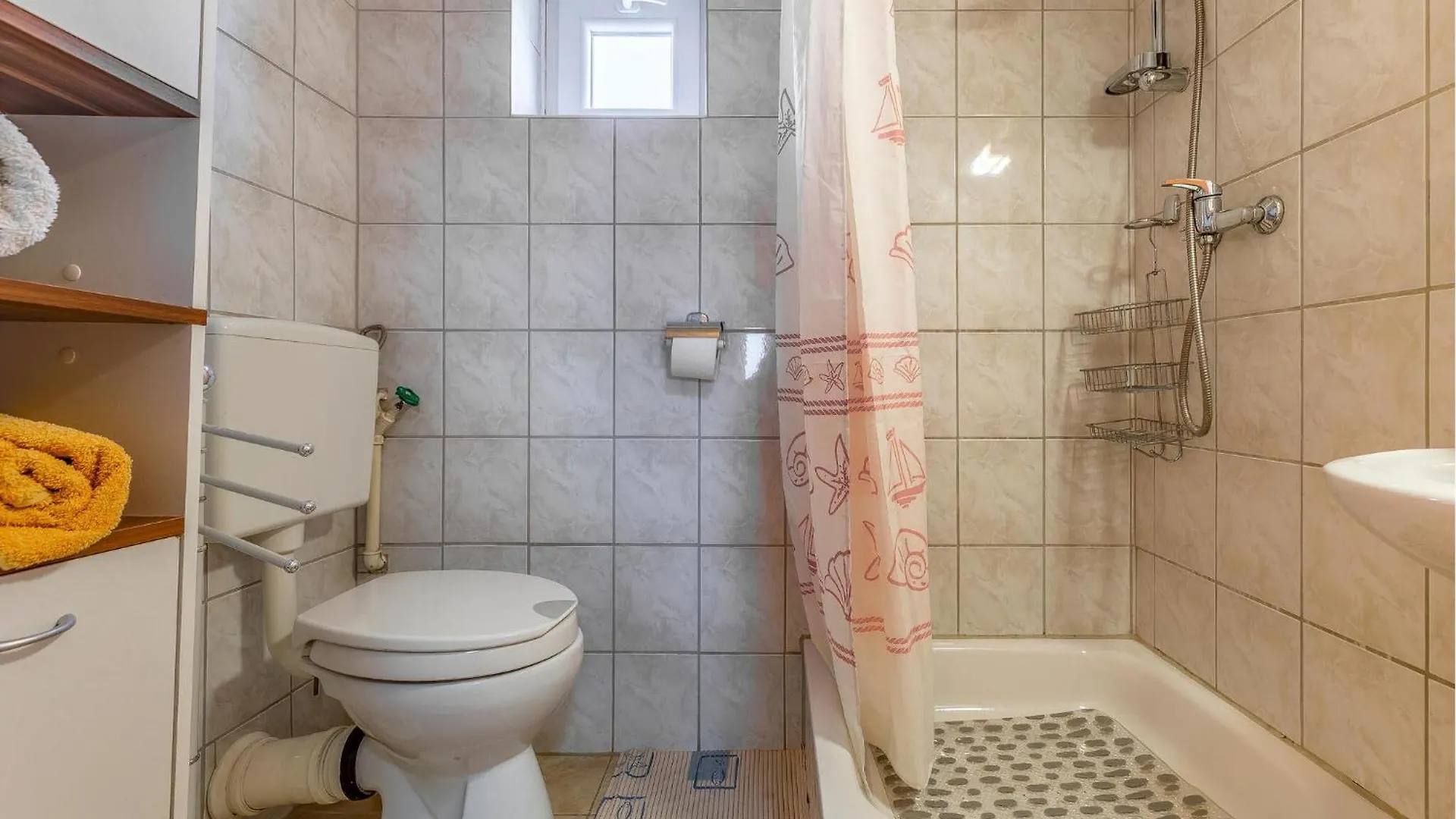 Pet Friendly Apartment In Medulin With Wifi